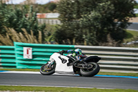 estoril;event-digital-images;motorbikes;no-limits;peter-wileman-photography;portugal;trackday;trackday-digital-images